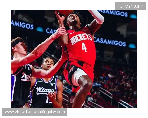 火箭队目前14号球员是谁？附完整资料与数据