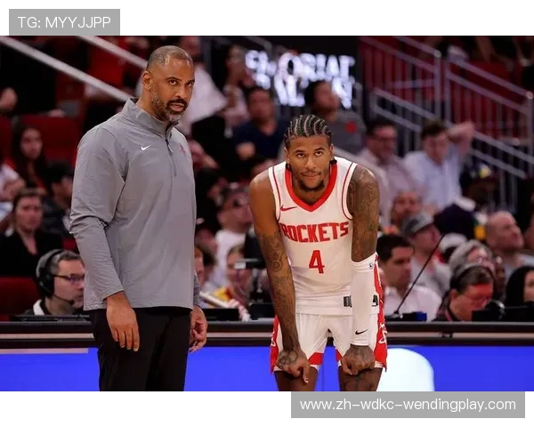 火箭队球员格林的个人资料及其NBA生涯关键节点